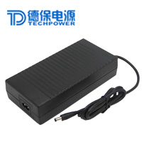 12V10A桌面式电源适配器