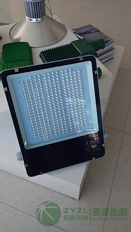 户外灯具及电缆销售