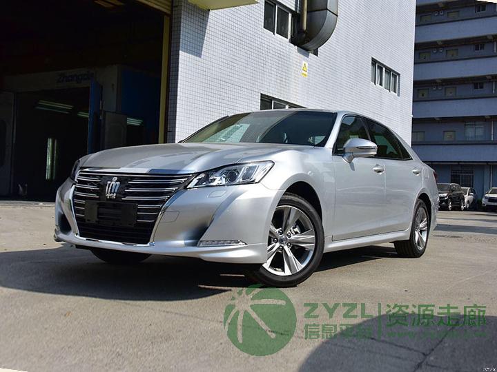 丰田皇冠  2015款 2.5L  行政版