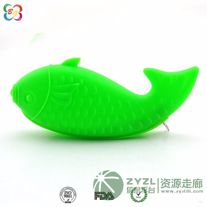 广州休闲硅胶钱包批发,鱼硅胶零钱包,小清新女士手拿零钱包