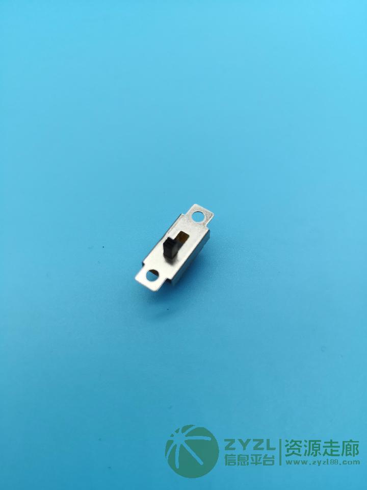 三档拨动开关SS-23D07带耳朵