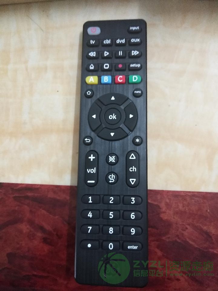 遥控器。充电器。首饰胶盒子